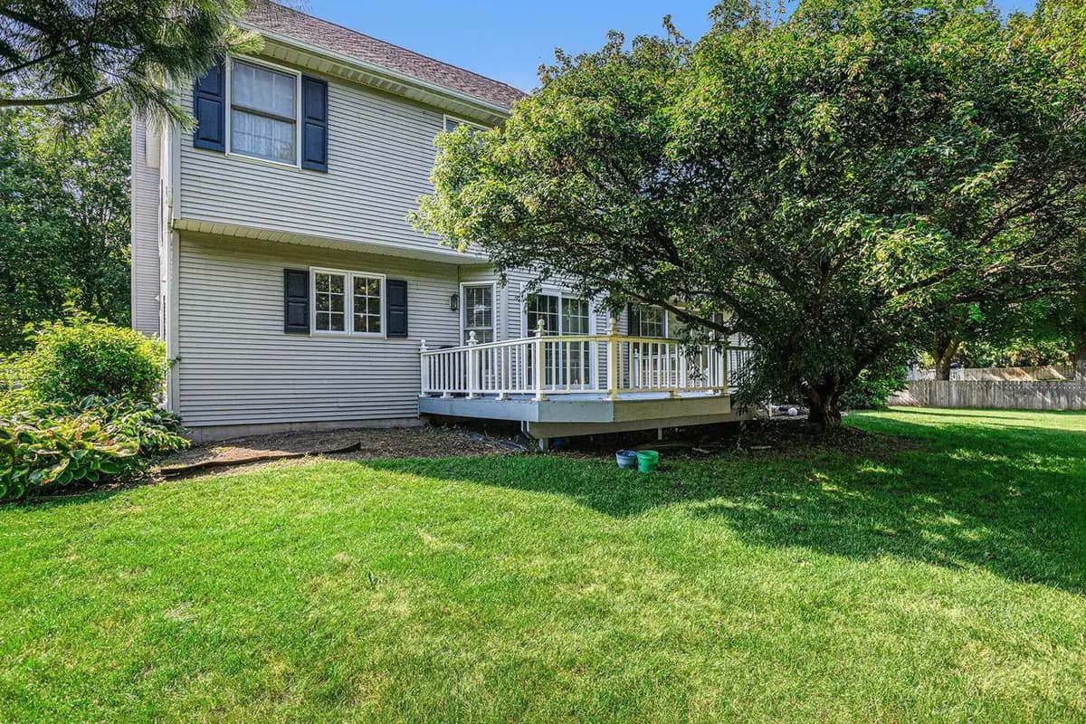 Portage apartments for rent - Property image - 7471 Saint George Circle - 3