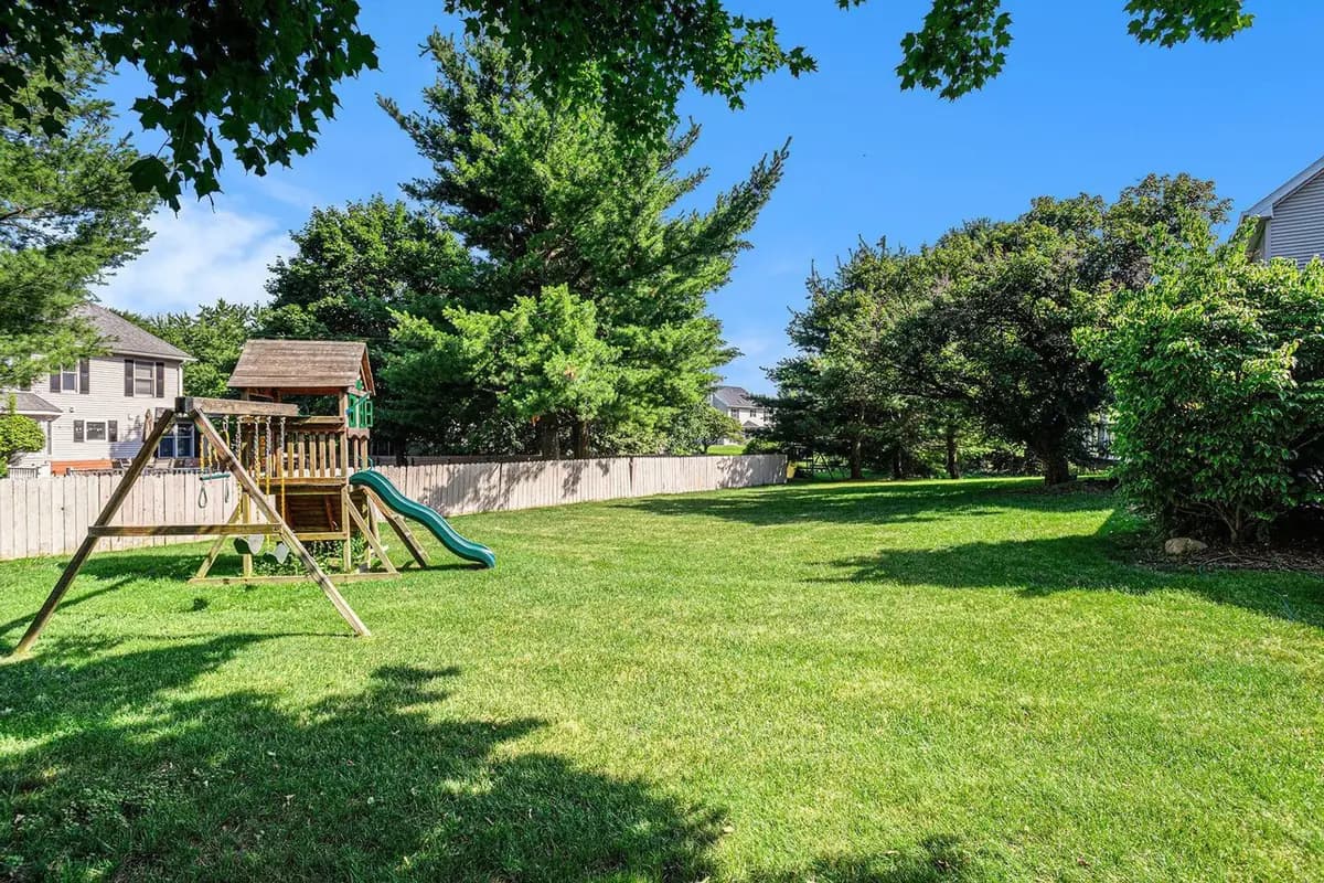 7471 Saint George Circle - House - 6