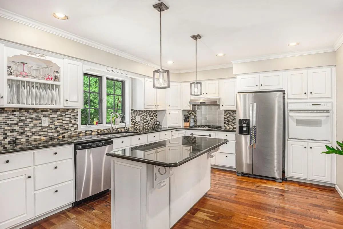 7471 Saint George Circle - House - 9