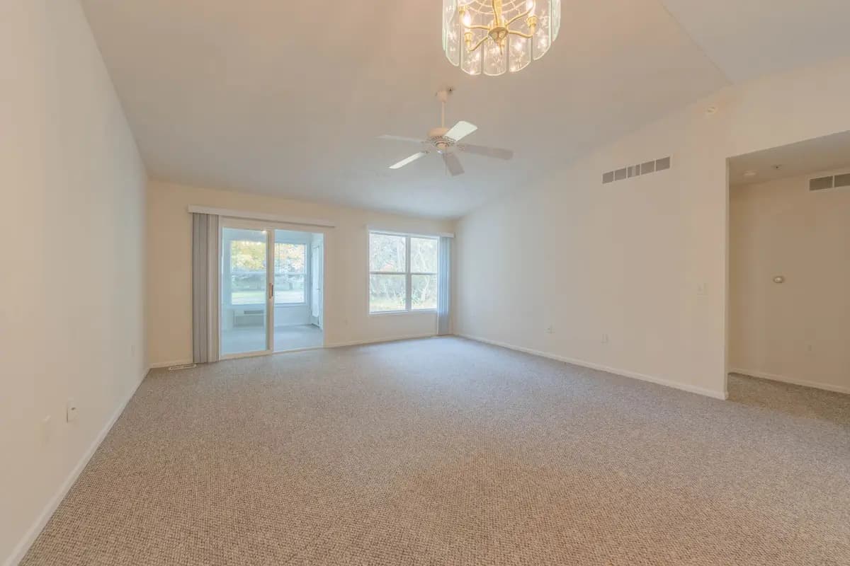 Sterling Oaks - House - 6
