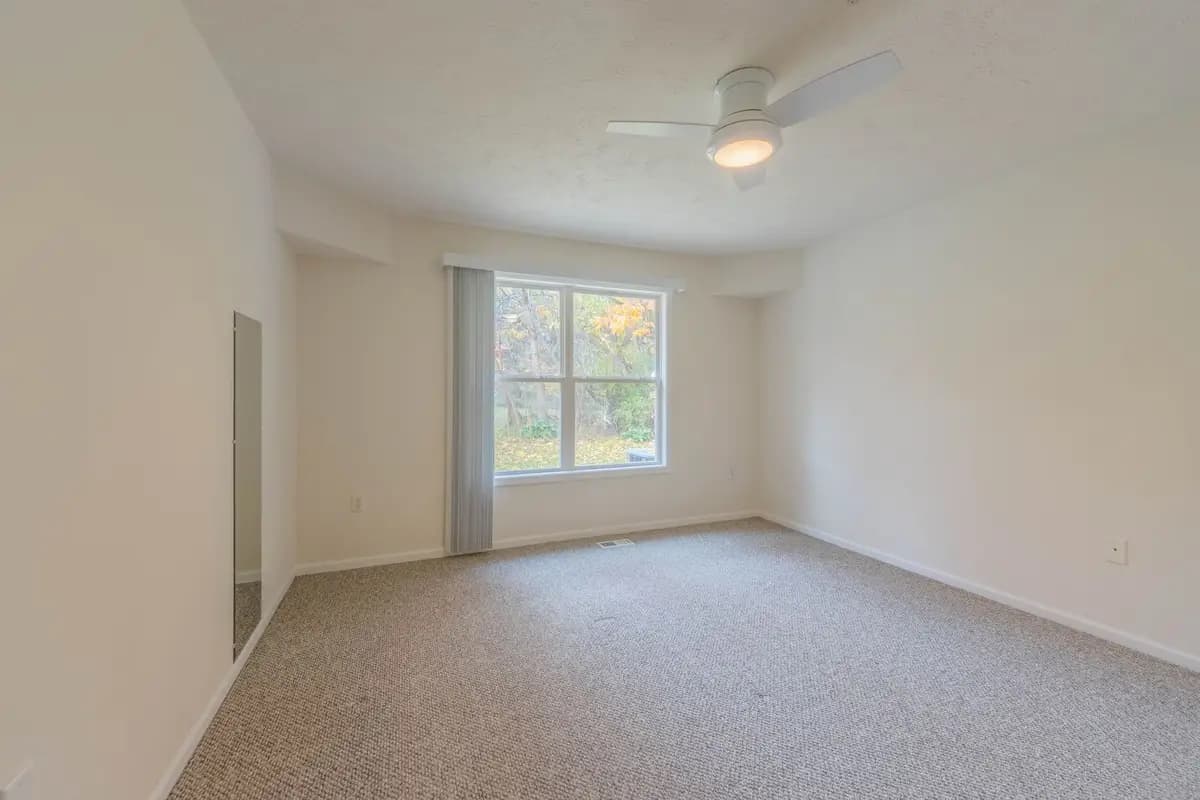 Sterling Oaks - House - 8