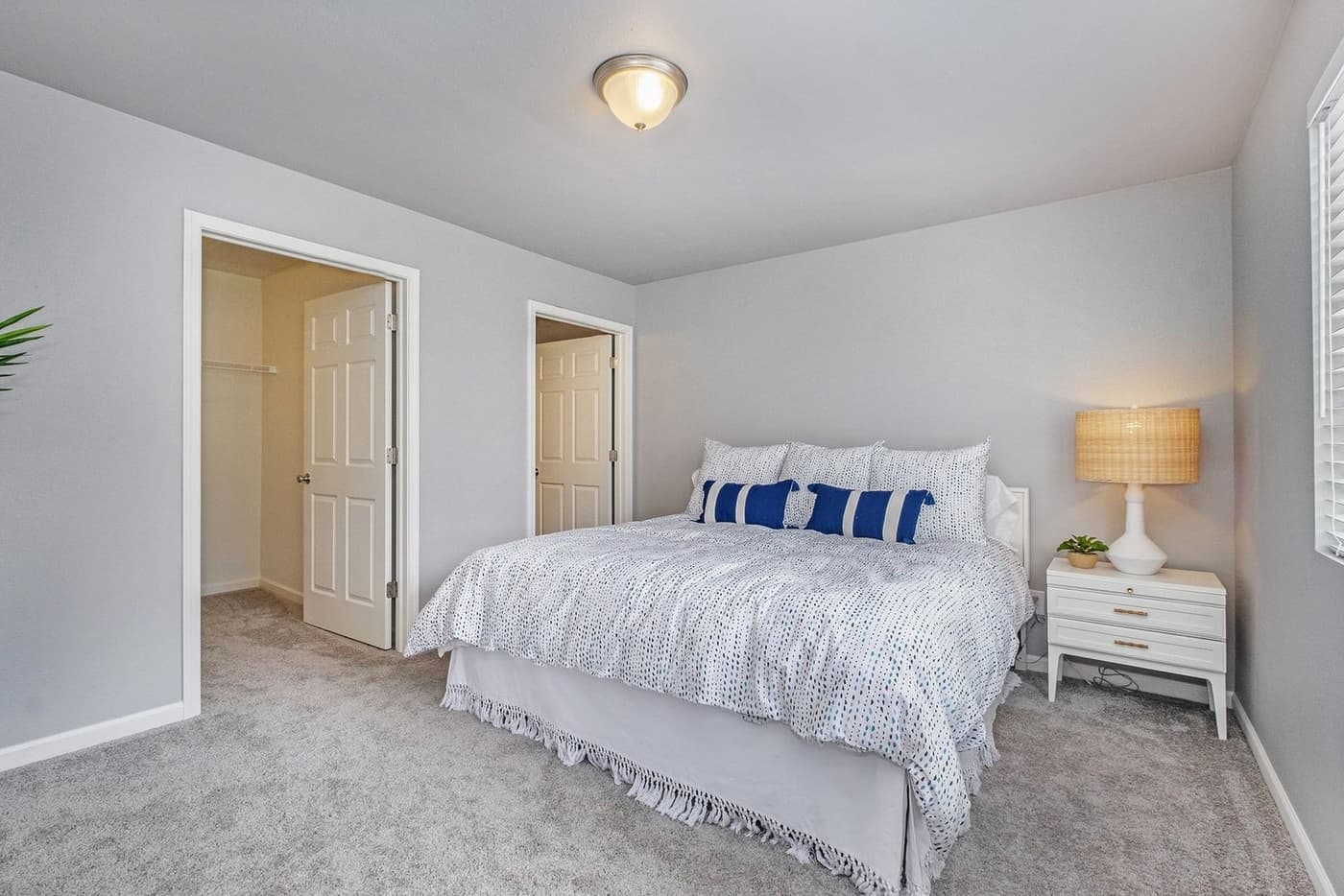 1847 Bluff Ridge Court - House - 12