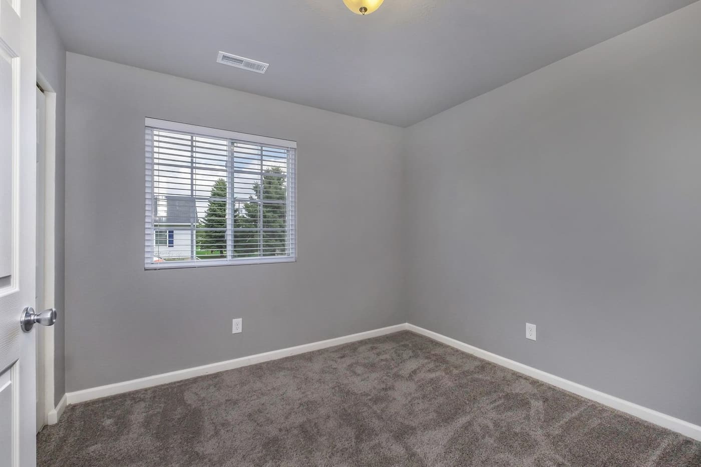 1847 Bluff Ridge Court - House - 18