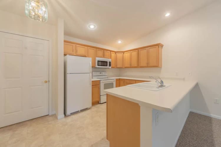 undefined apartments for rent - image - large (2).jpg