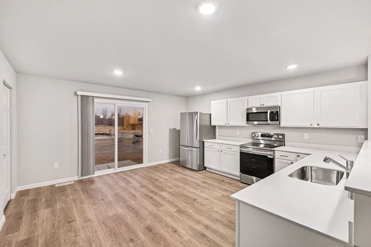 Portage apartments for rent - Property image - 7360 Sessile Circle - 3