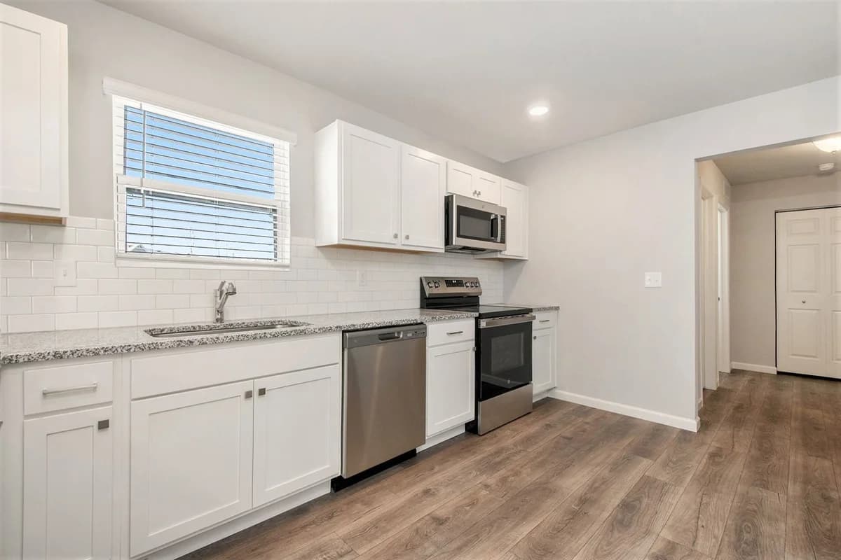 Portage apartments for rent - Property image - 7285 Montego Bay Street - 3