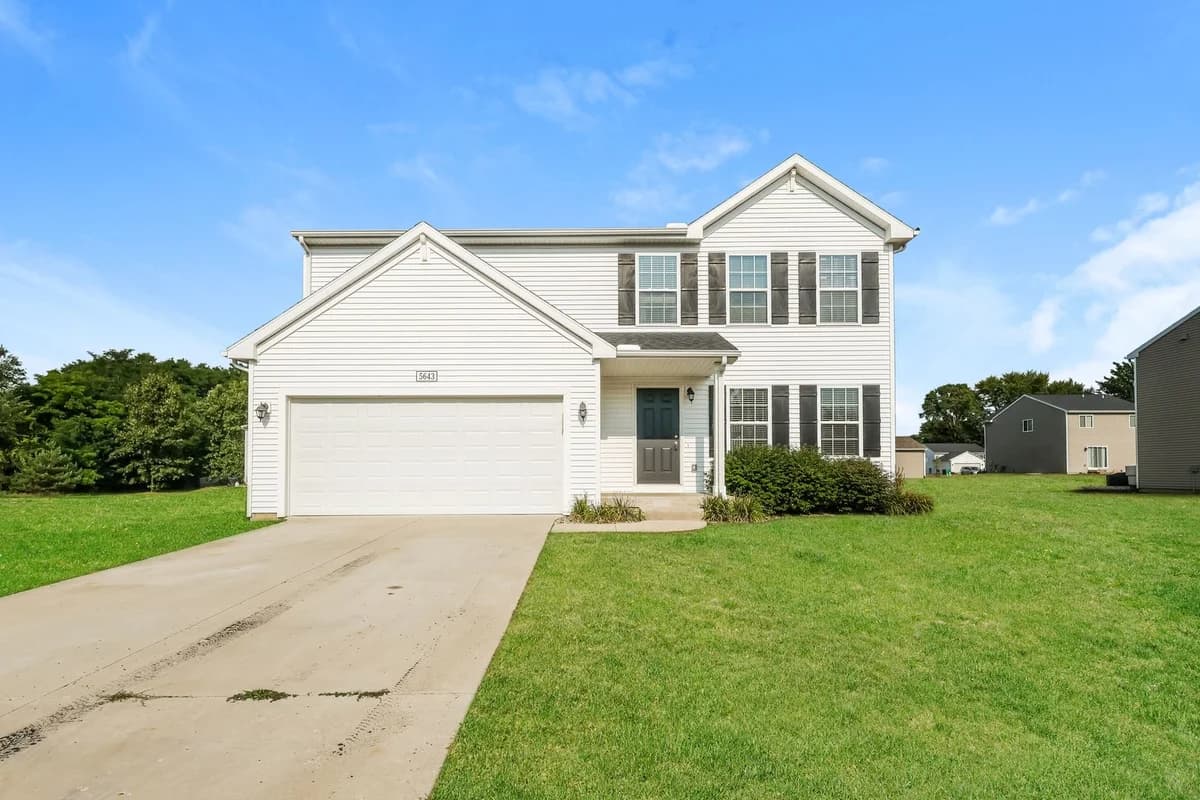 Portage apartments for rent - Property image - 5643 Claremount Street - 1