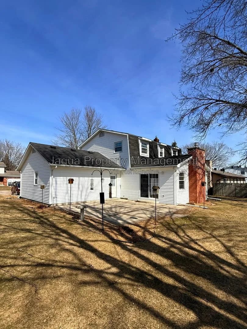 Portage apartments for rent - Property image - 2383 Quincy Avenue - 2