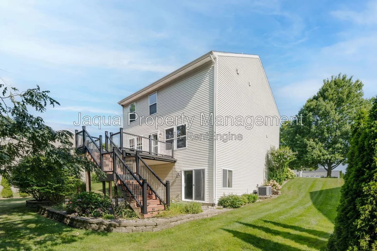 Portage apartments for rent - Property image - 4663 Andover Woods Court - 2