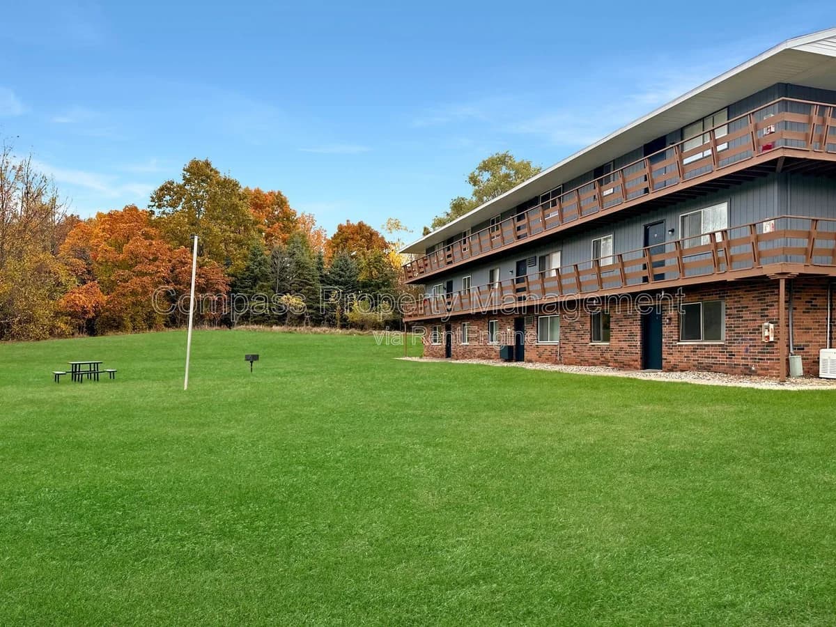 Portage apartments for rent - Property image - 1605 Bacon Ave - 1