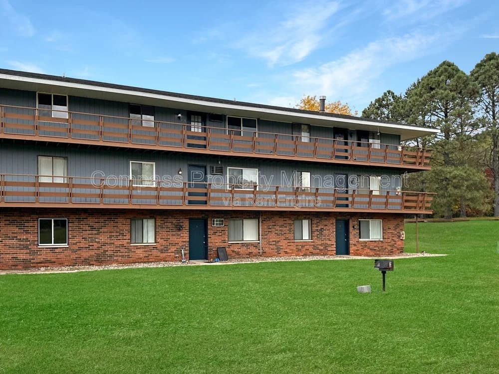 Portage apartments for rent - Property image - 1605 Bacon Ave - 2