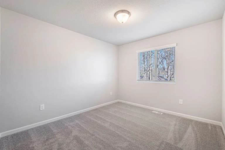 undefined apartments for rent - image - large (10).jpg