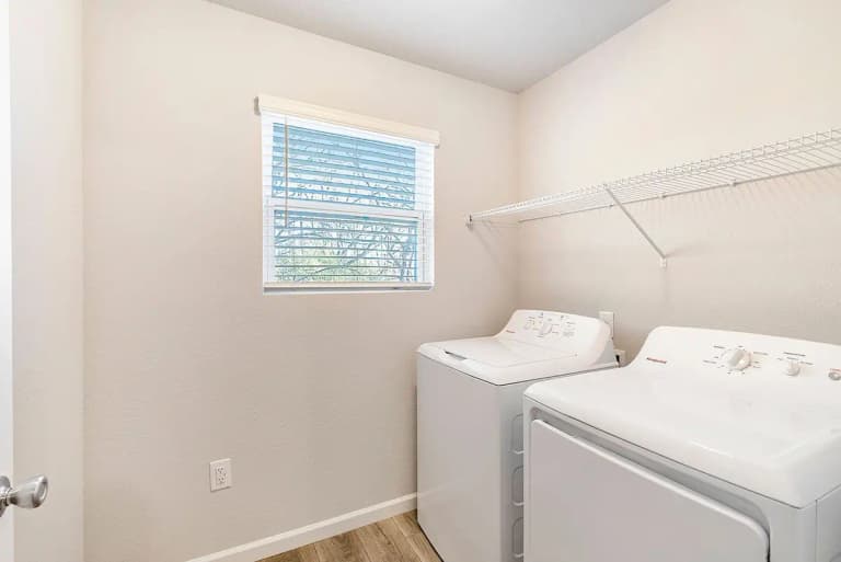 undefined apartments for rent - image - large (28).jpg