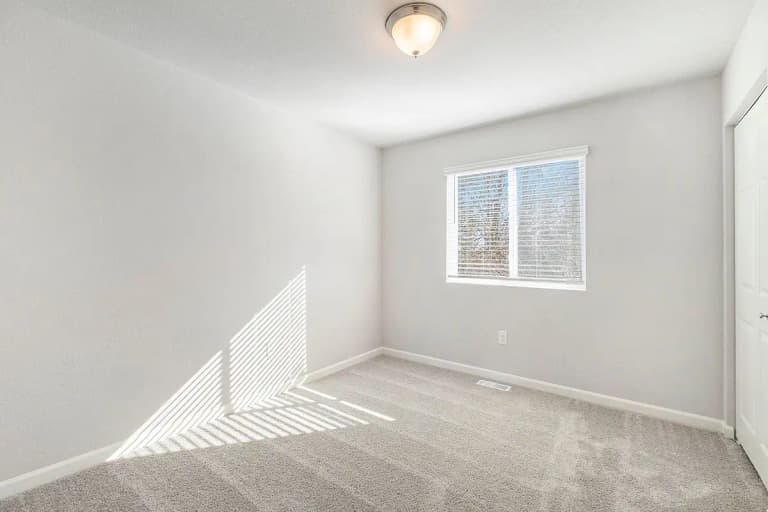undefined apartments for rent - image - large (9).jpg