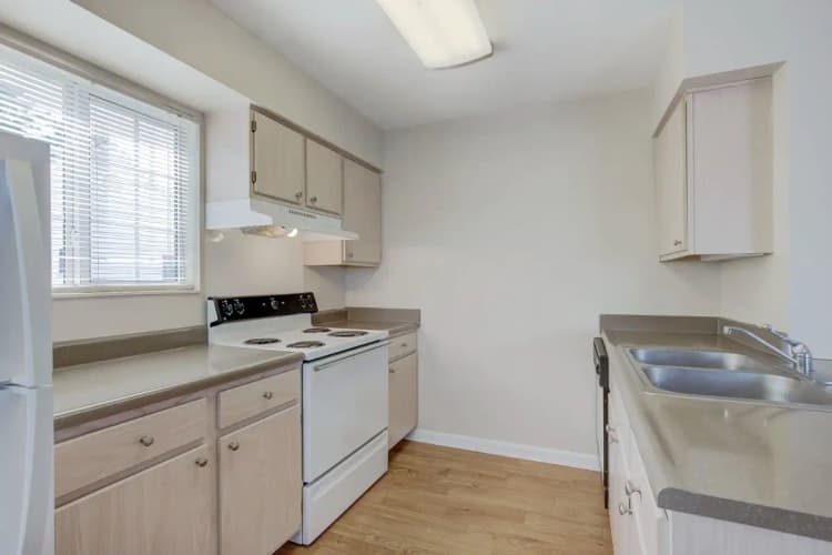 undefined apartments for rent - image - Prinwood_Place_1x1_-_05_vddv0v.webp