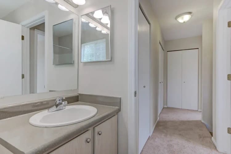 undefined apartments for rent - image - Prinwood_Place_2x2_2_Story_-_08_t201jw.webp