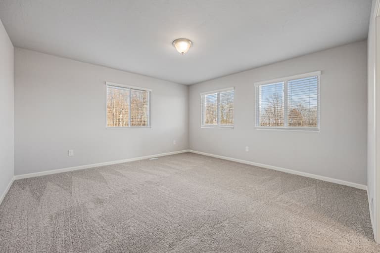undefined apartments for rent - image - large (10).jpg