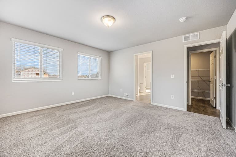 undefined apartments for rent - image - large (11).jpg
